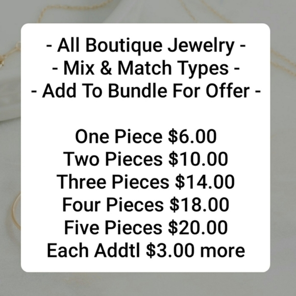 Boutique Paparazzi Floral Silver Tone Adjustable Bracelet - Picture 5 of 5